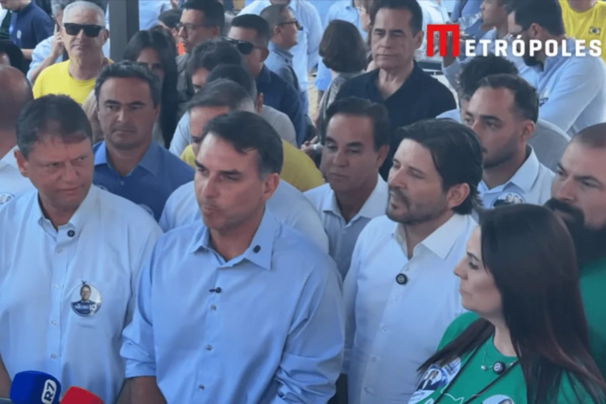 "Está muito interessado em proteger Moraes", diz Flávio sobre Alcolumbre