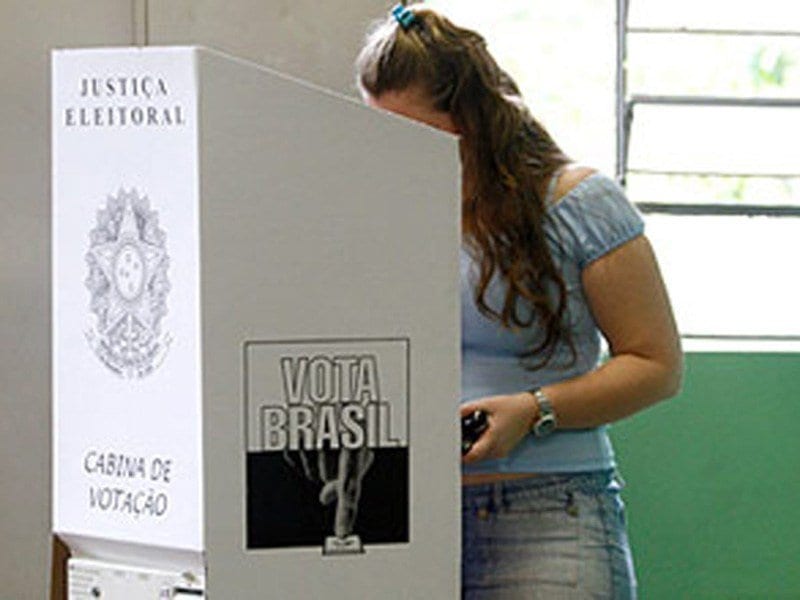 Adolescentes aptos a votar no RS caem cerca de 30%