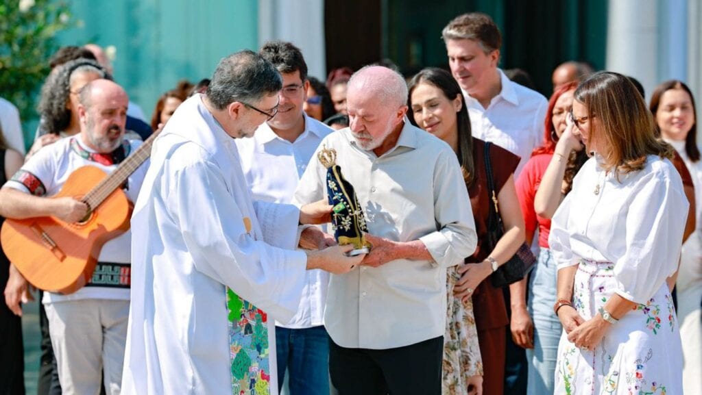 12 de outubro é Dia de Nossa Senhora Aparecida