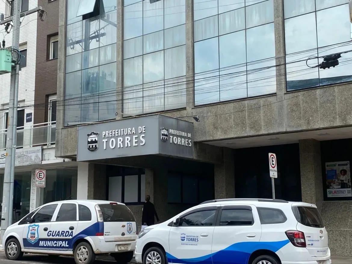 Torres tem novo procurador: João Pedro da Silva Coelho substitui Régis Bento de Souza, que assume secretaria