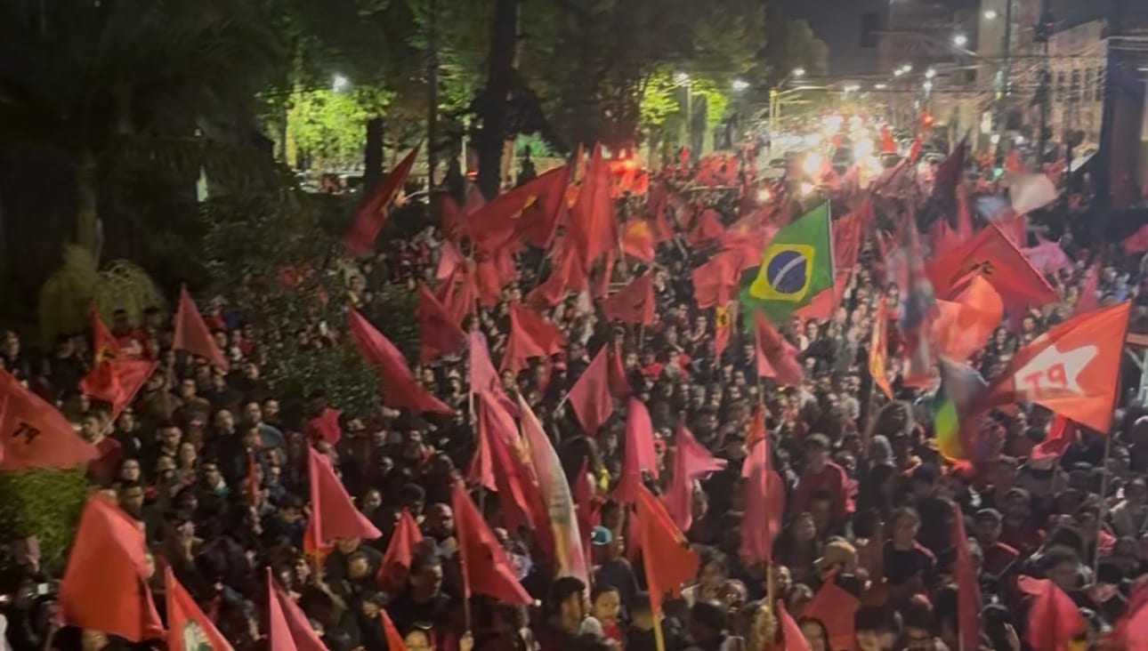 Lula amplia votação em Rio Grande e conquista 12 mil votos a mais no segundo turno