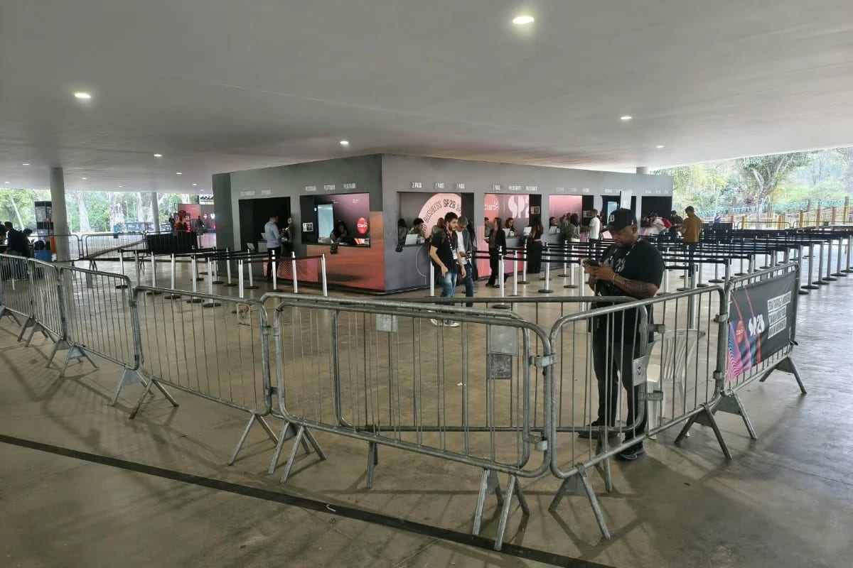 SP2B ocupa marquise do Ibirapuera antes de decisão final do órgão de patrimônio