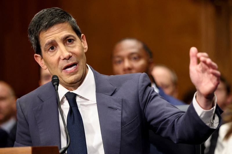 Kevin Warsh anuncia mudanças na condução de reuniões do Fed