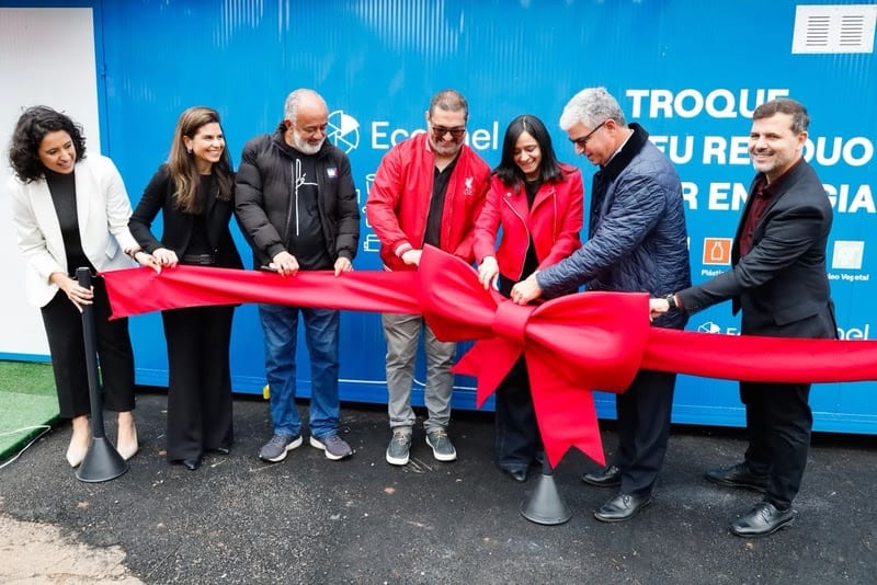 Enel inaugura ponto de coleta do Ecoenel na Praça Alexandre Miney, em Mauá