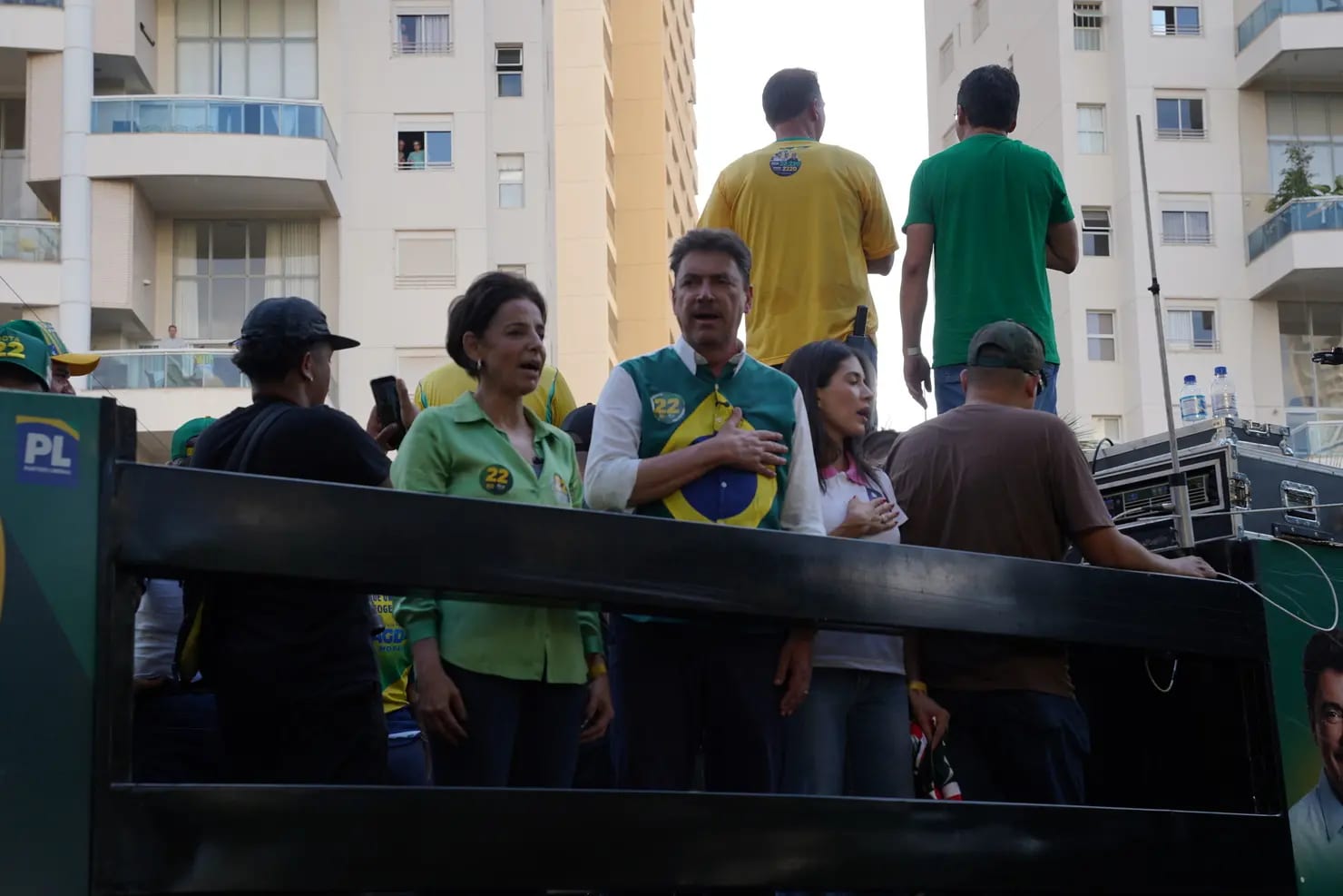 Ana Paula defende Wilder e acusa Caiado e Daniel em ato em Goiânia