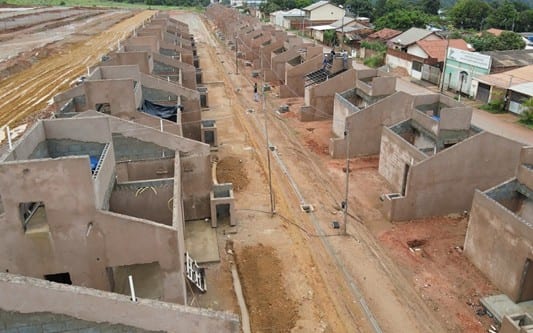 Habitação em Goiás: candidatos propõem de aluguel social a reforma urbana