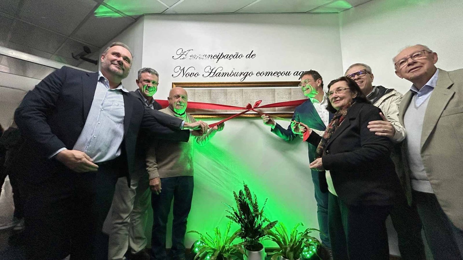 ACI inaugura espaço que conta a história da emancipação de Novo Hamburgo