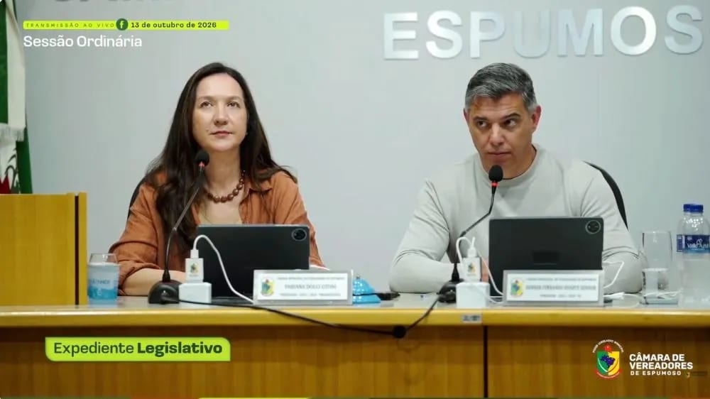 Câmara de Espumoso aprova três projetos e debate habitação, iluminação pública e Natal Esperança