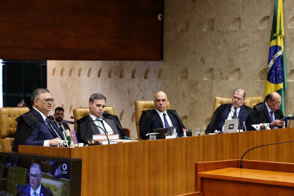 Julgamento sobre Alexandre de Moraes expõe racha no STF