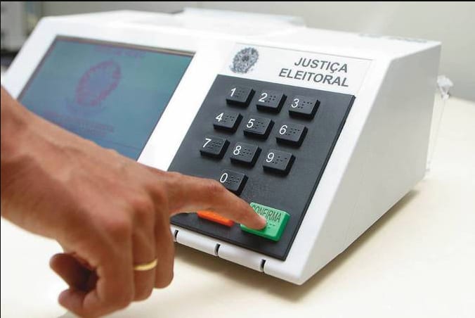 Maioria dos 22 candidatos do Vale é masculina e com Ensino Superior