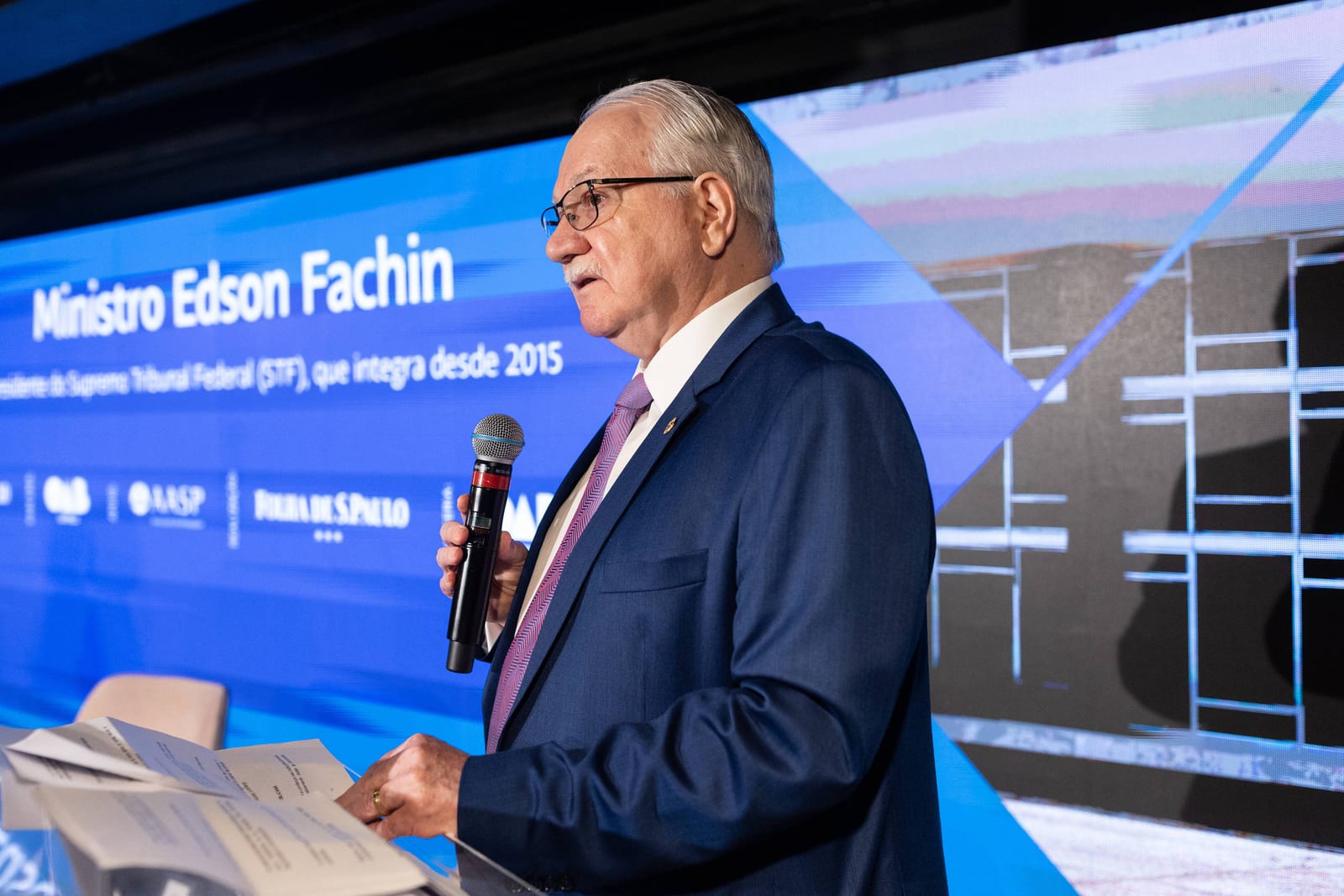 Fachin participa nesta segunda (10) do seminário 'Judiciário em Debate'