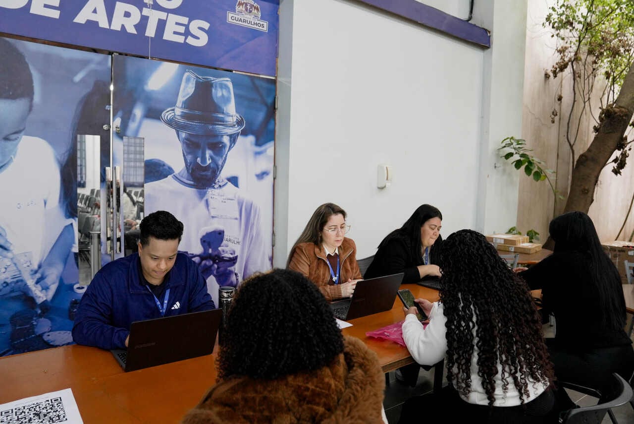 Guarulhos tem mutirão de empregos com mais de 2 mil vagas nesta segunda-feira