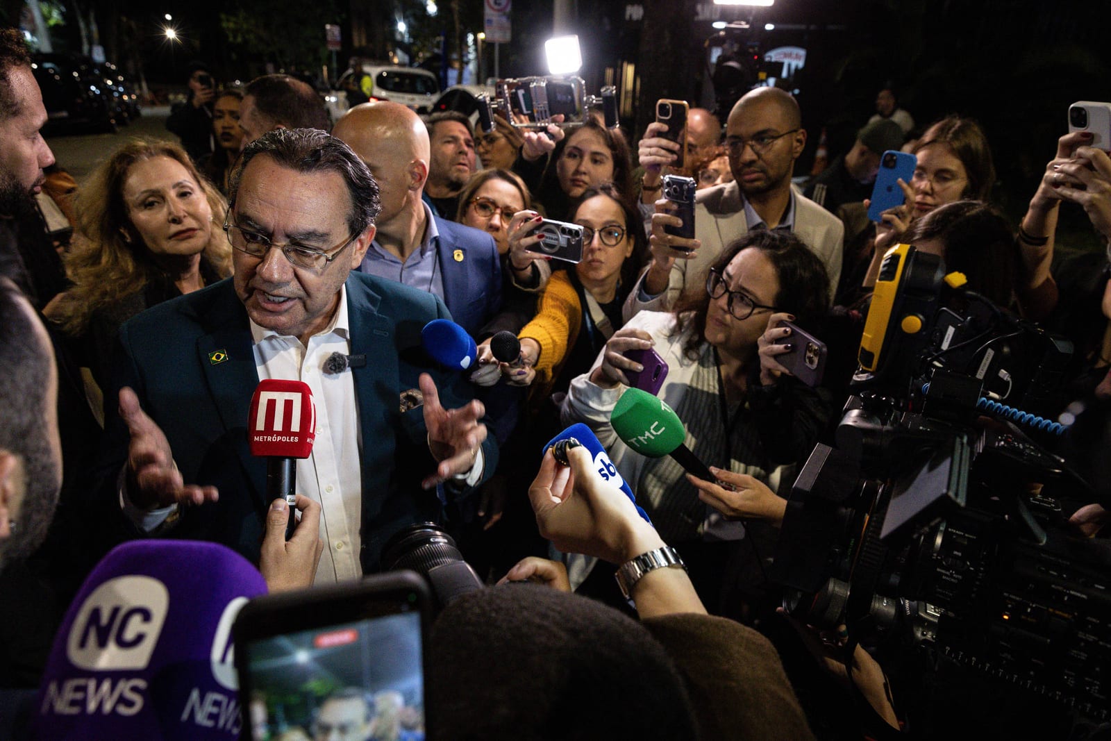 Augusto Cury omitiu negócios nos EUA da Justiça Eleitoral