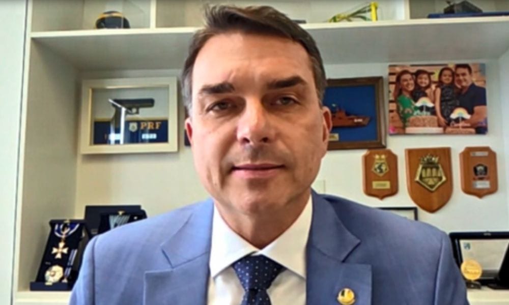 Campanha de Flávio contesta derrubada de decisão contra ‘Exército de Lula’: ‘Estarrecedora’