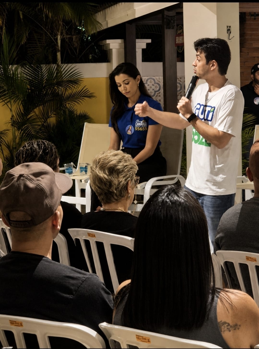 ENCONTRO EM ARUJÁ REÚNE EMPRESÁRIOS E APOIADORES DE CLAU CAMARGO E GUTI