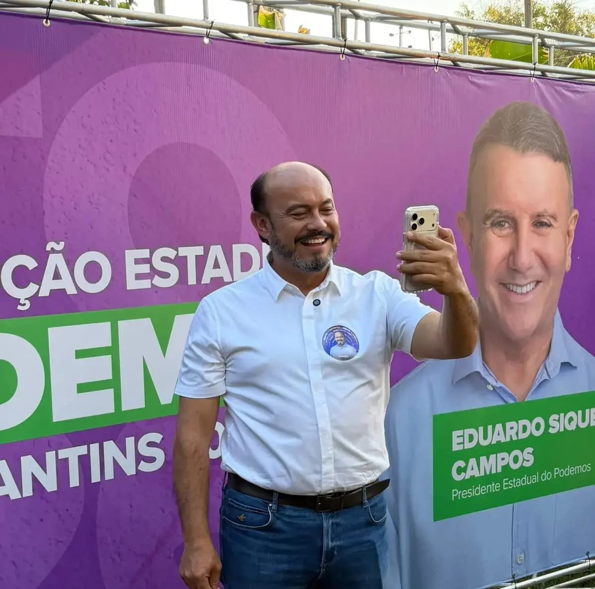 Registro de Sandoval tem pendências por três processos