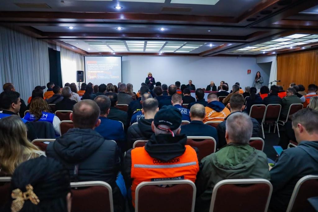 MPRS reúne órgãos e especialistas em Bento Gonçalves para prevenção de desastres