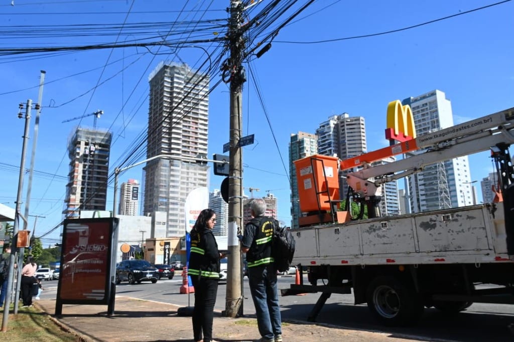 Operação Cidade Segura retira 203 toneladas de fios inservíveis e encaminha materiais para destinação ambientalmente ade