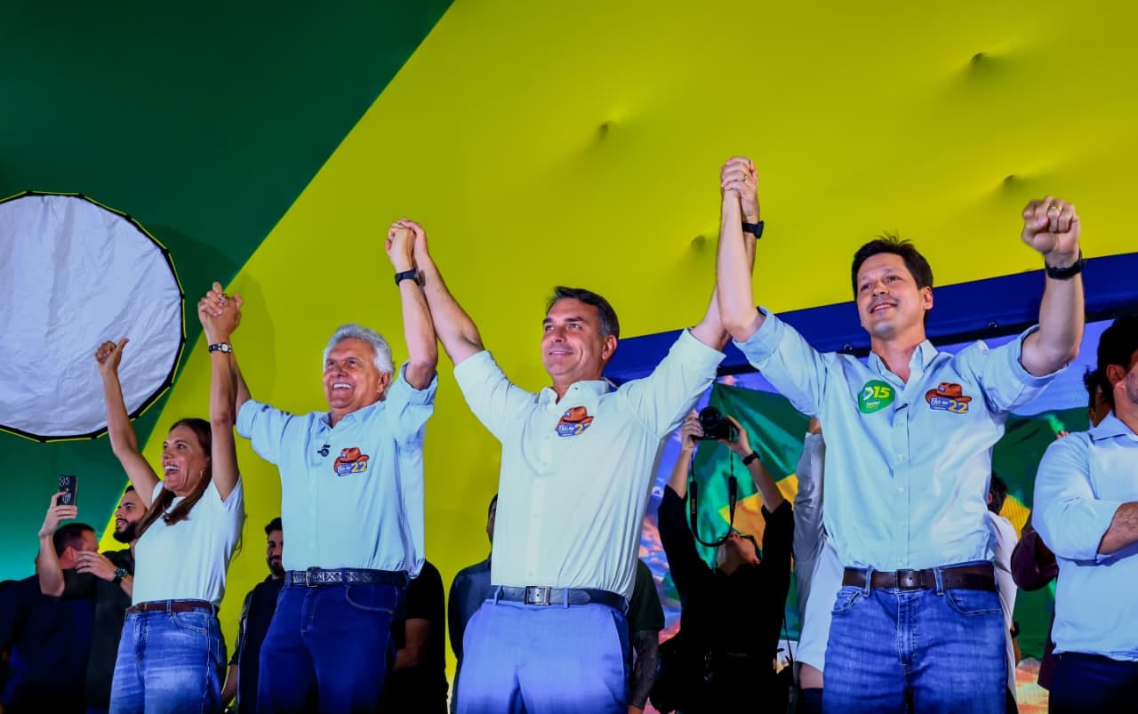 Daniel Vilela e Caiado anunciam apoio a Flávio Bolsonaro no segundo turno