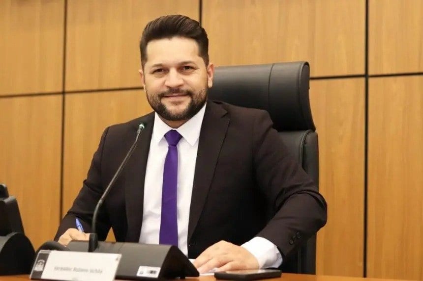 Vereador Rubens Uchôa solicita implantação de Wi-Fi gratuito em praças e espaços públicos de Palmas