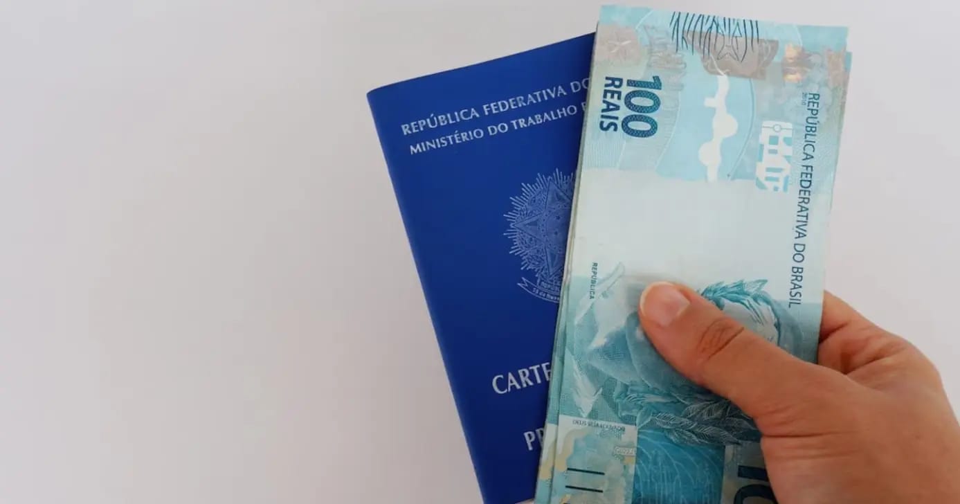 Salário mínimo pode chegar a R$1.741; Bolsa Família sobe quase R$100