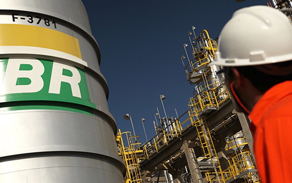 Ipsos: 59% defendem a Petrobrás e 66% apoiam controle no preço dos combustiveis