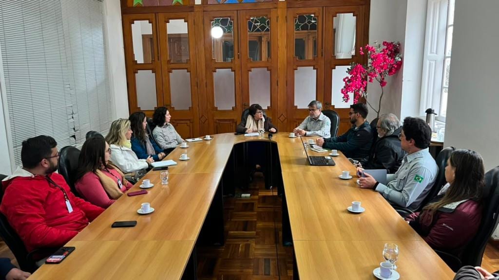 Prefeitura e ICMBio debatem impactos do Parque do Albardão na pesca