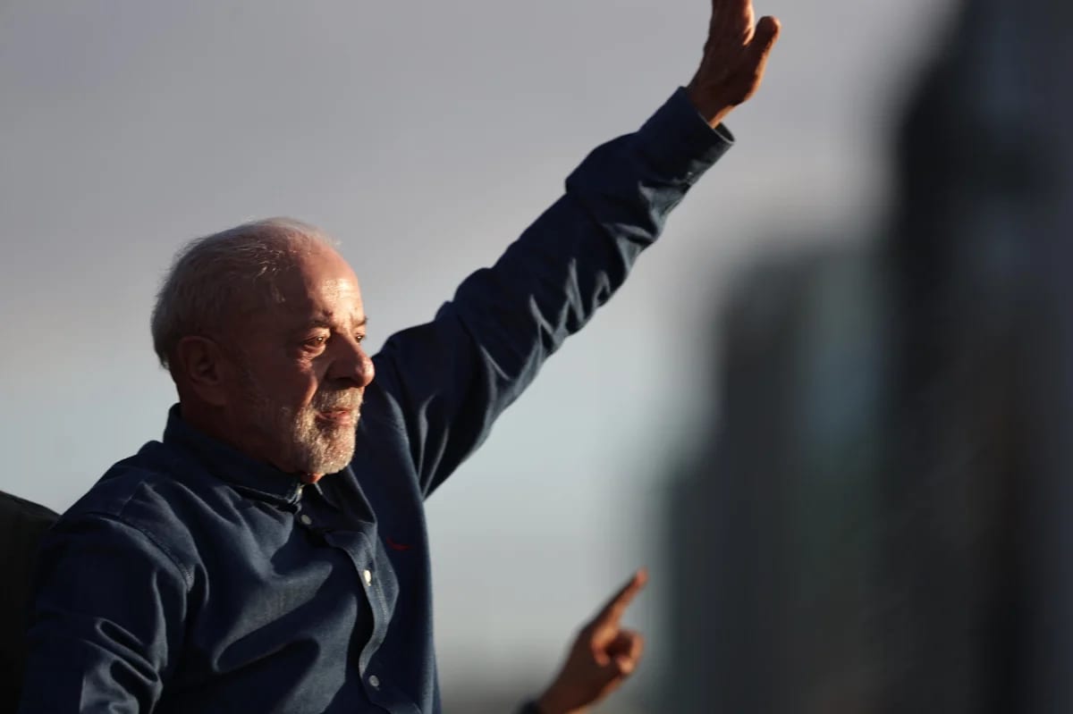 Lula reformula campanha na reta final e tenta virada para alcançar recorde de tempo na Presidência