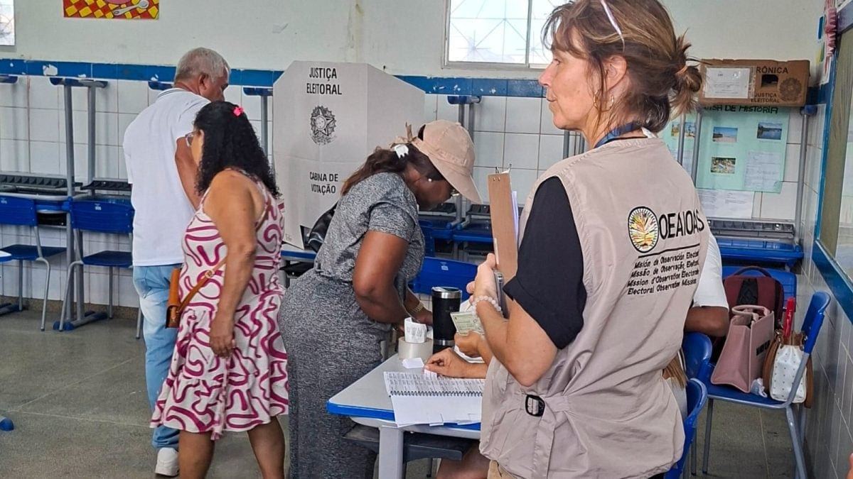 Chefe da OEA diz que sistema eleitoral brasileiro é “muito sólido”