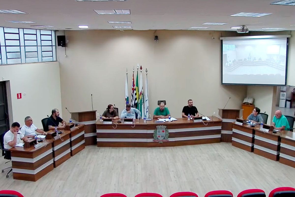 Câmara de Rafard rejeita por unanimidade PLC 15/2026 sobre vale de R$835,81