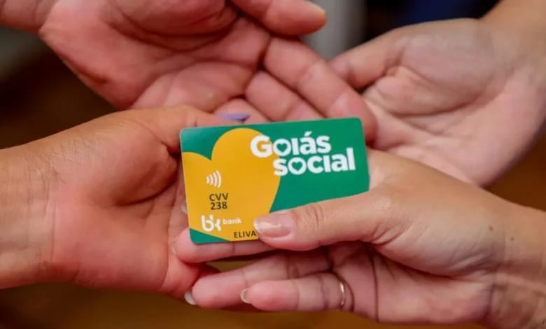 Governo de Goiás convoca centenas de mulheres em Aparecida para retirada de auxílios