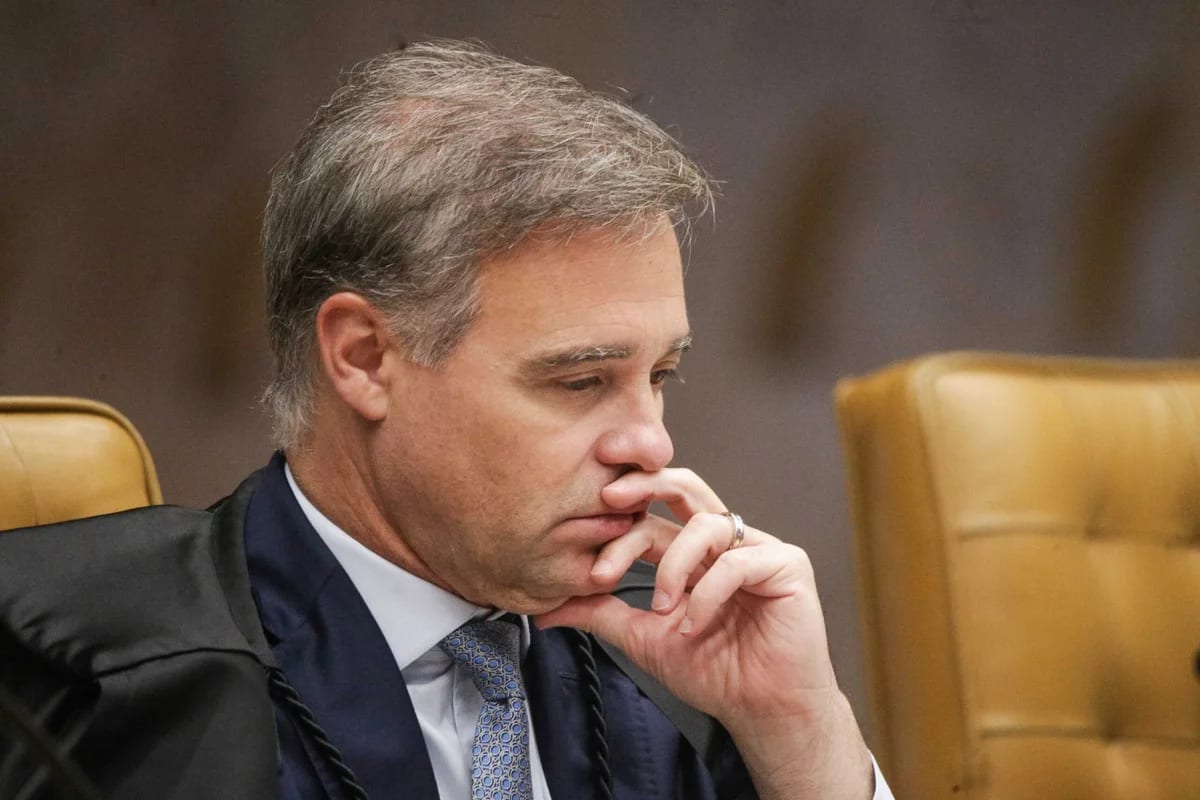 Mendonça chama de “surreal e abjeta” análise religiosa da PF e afasta diretores