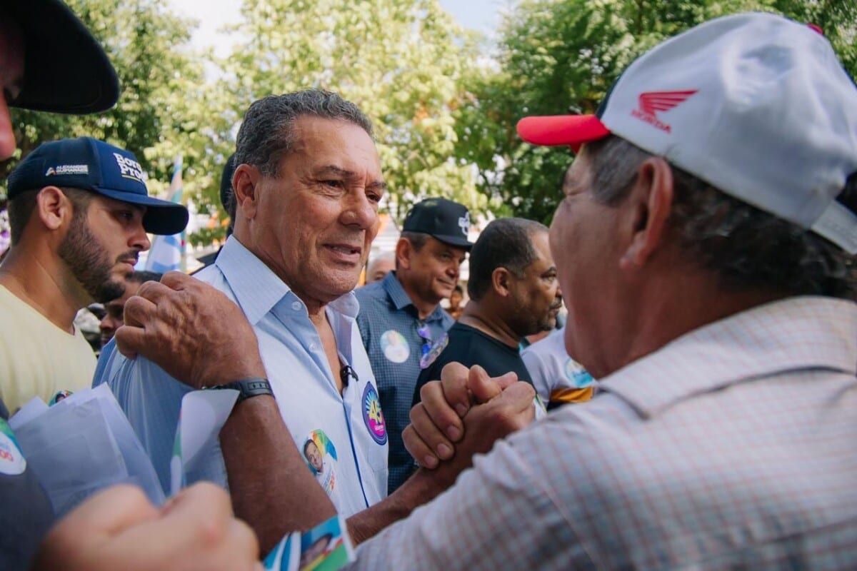 Luxemburgo chega a 16,7% e empata tecnicamente na disputa ao Senado no TO