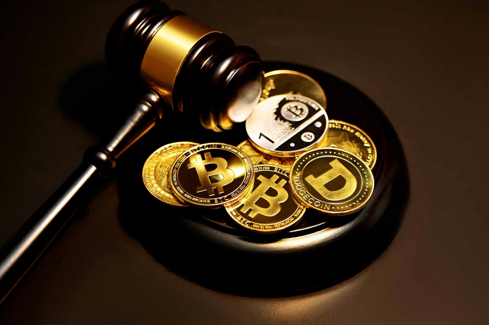 Presidente da CFTC diz que agência regulará cripto mesmo sem o Clarity Act