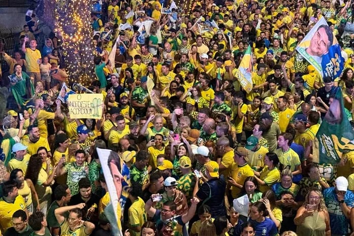 Com desafio de ampliar votação na Paraíba, aliados de Flávio vão às ruas em João Pessoa