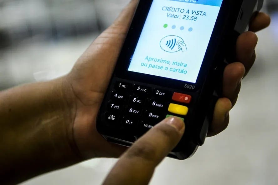 Maringá inicia estudos para programa municipal de cashback