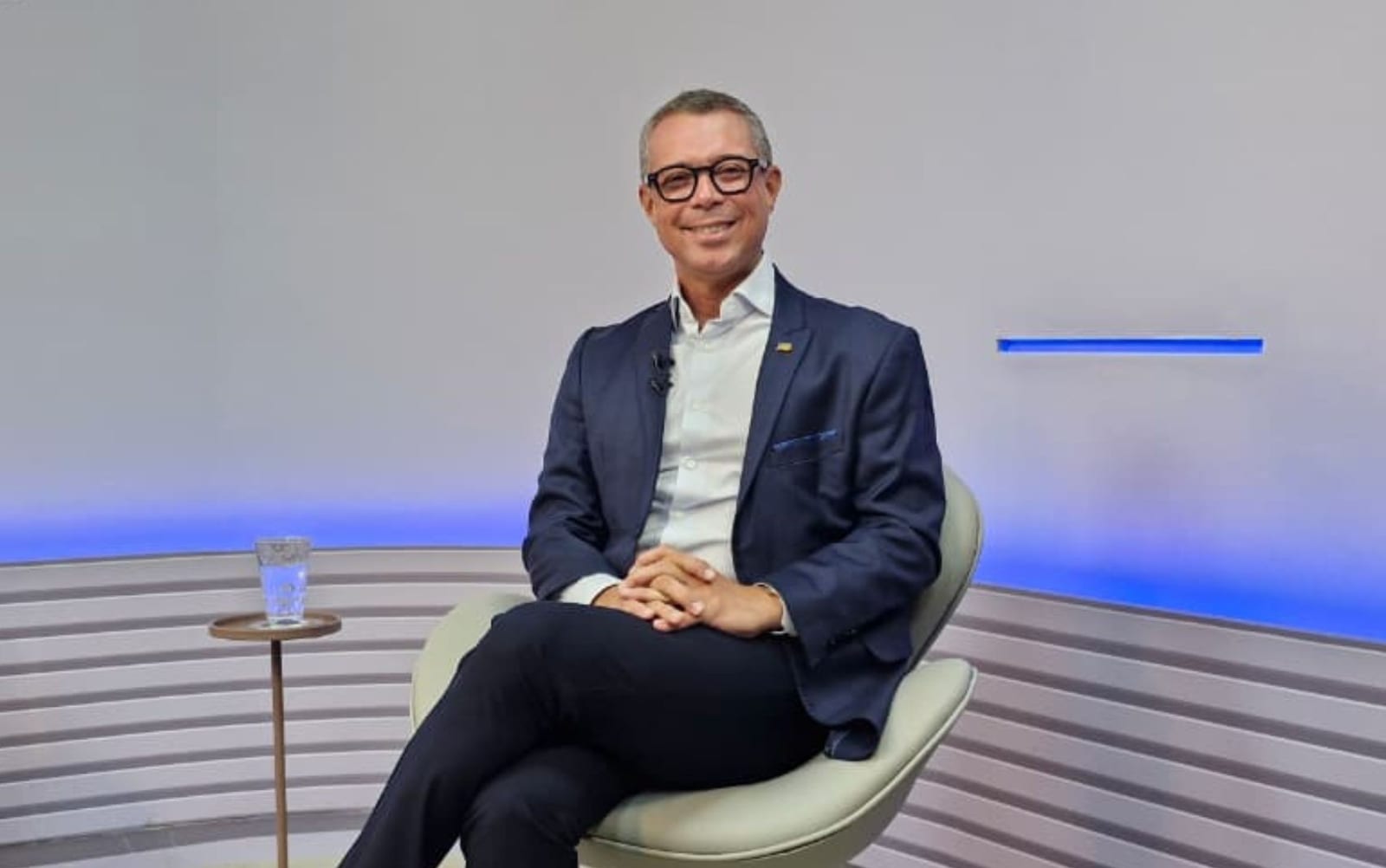 Fábio diz que distribuição de água é inadequada e detalha VLT de 70 km