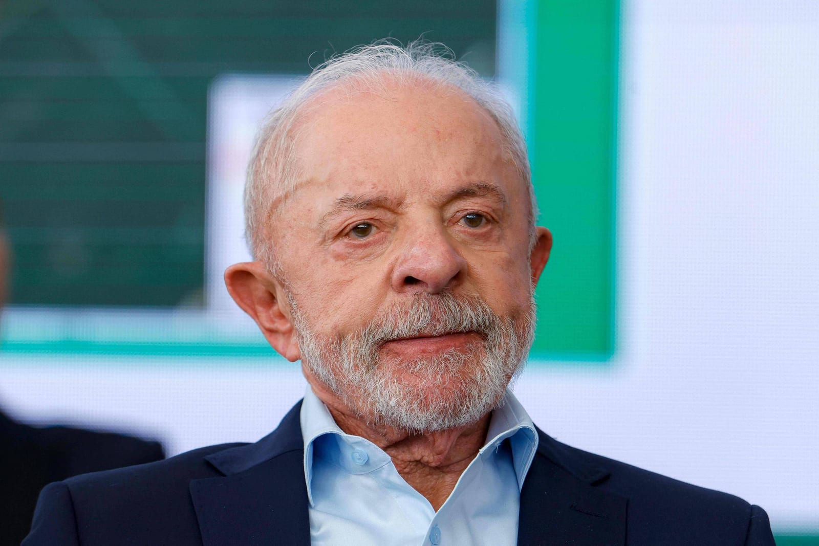 Lula vai buscar saída institucional para a crise entre STF e PF