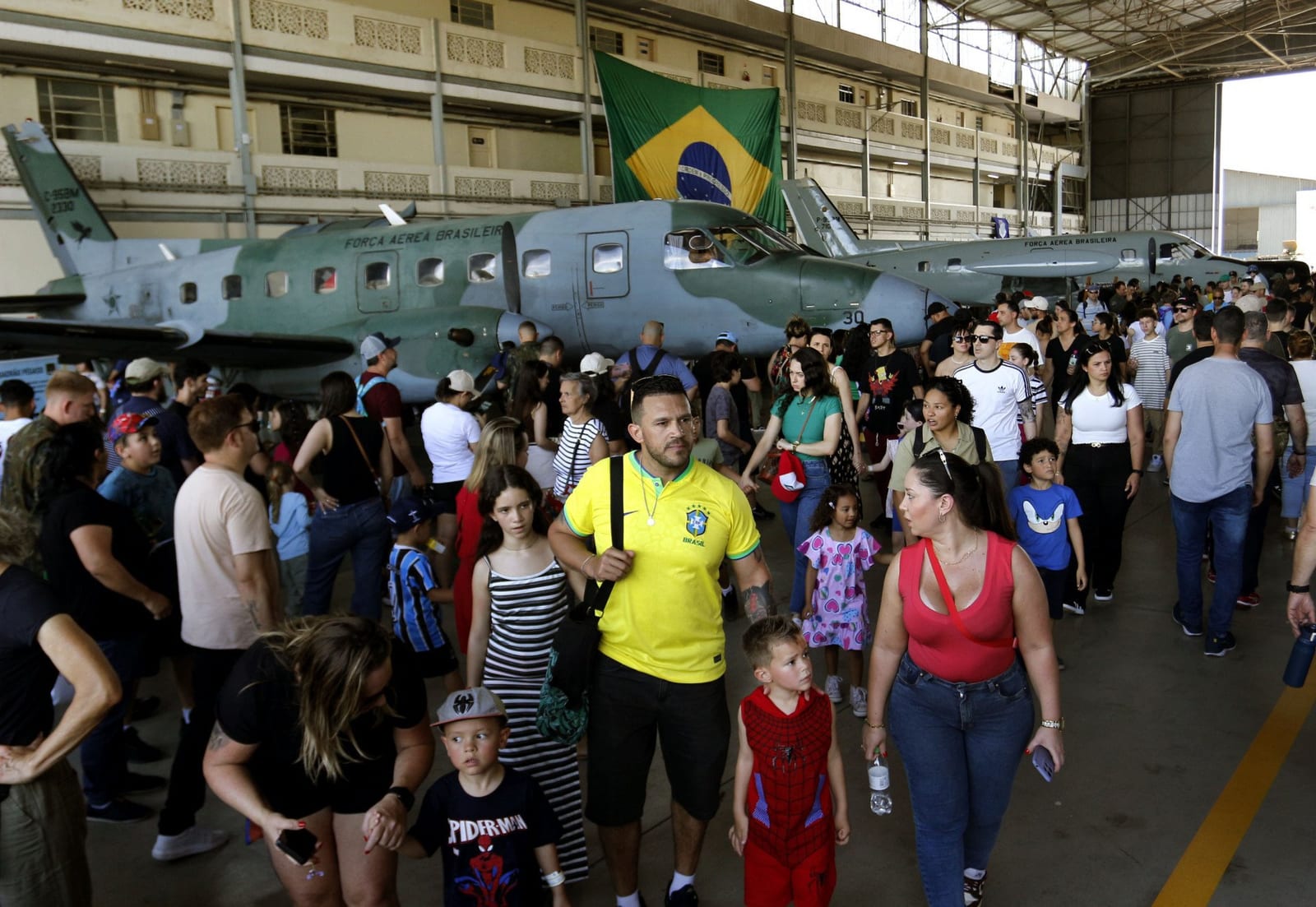 Base Aérea de Canoas terá Expoaer no feriado com entrada gratuita; veja como retirar ingresso