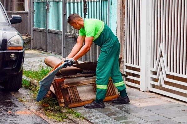 Operação Cata-Treco atende oito bairros de Guarulhos neste fim de semana