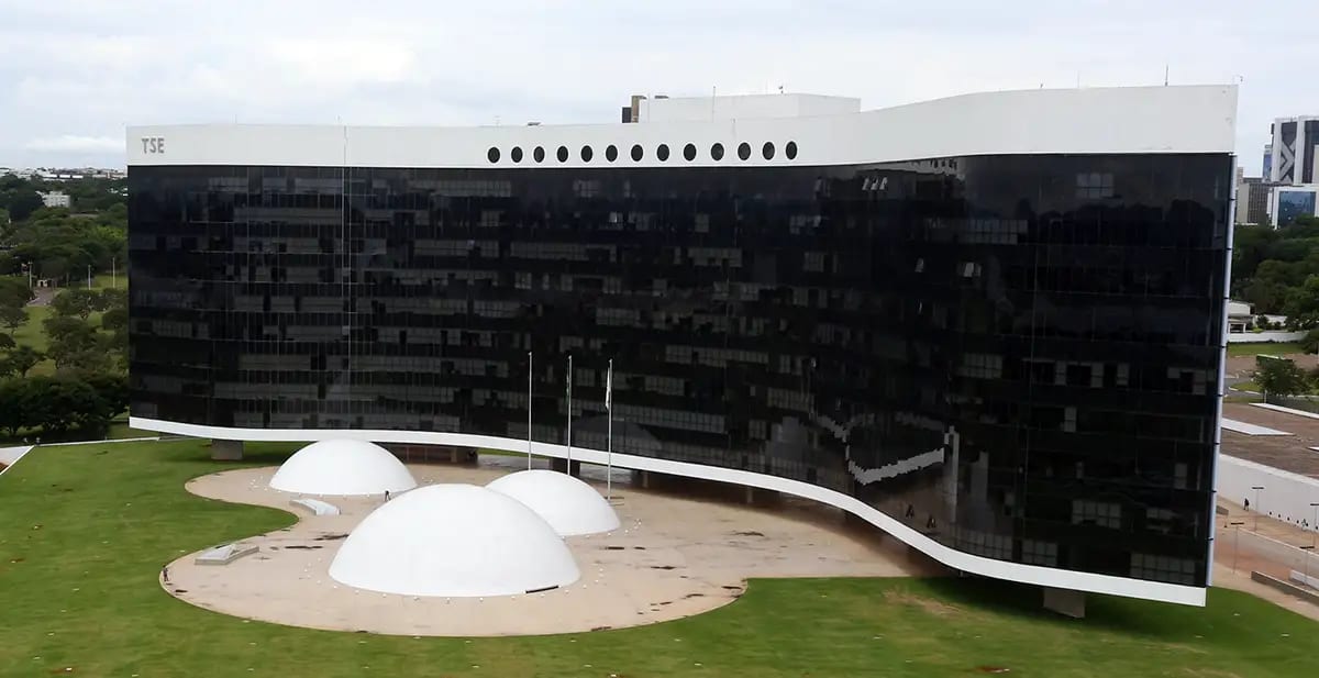 Recurso contra registro de Deltan vai ao TSE