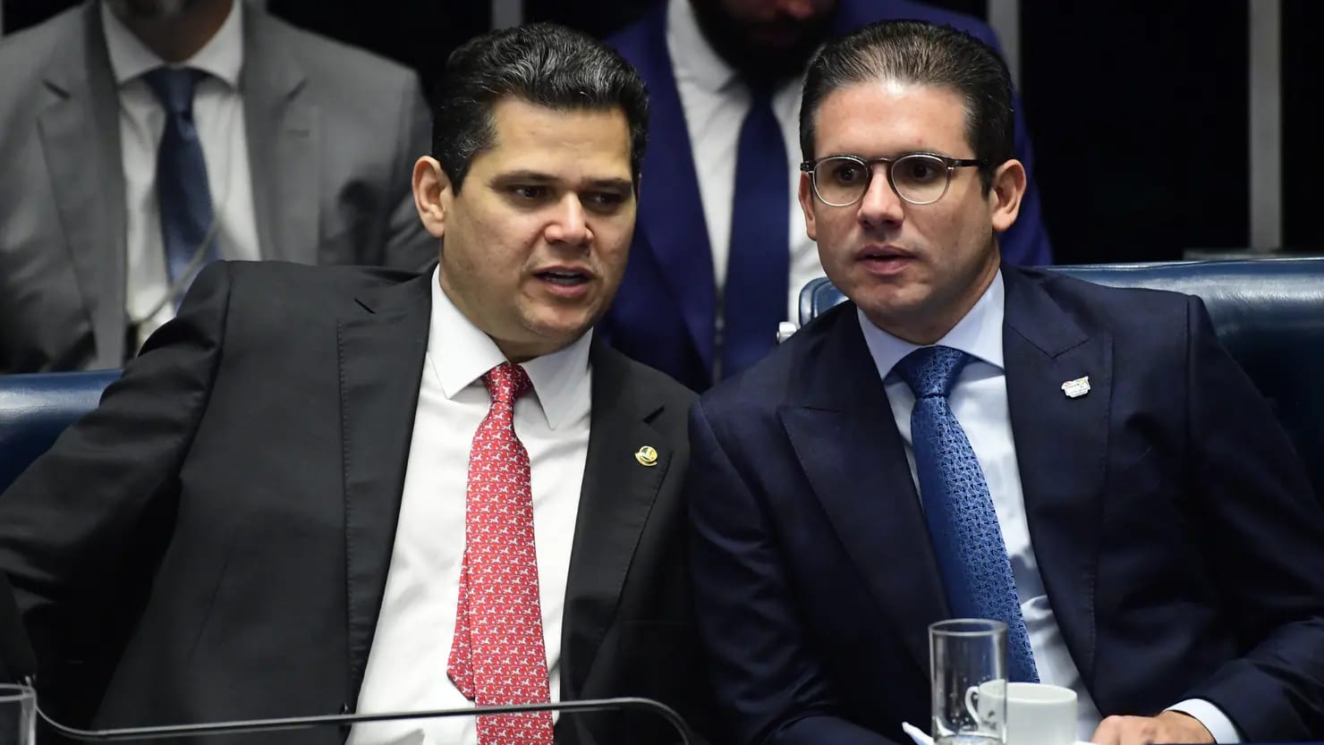 PL vira maior bancada e mira comando da Câmara ou do Senado