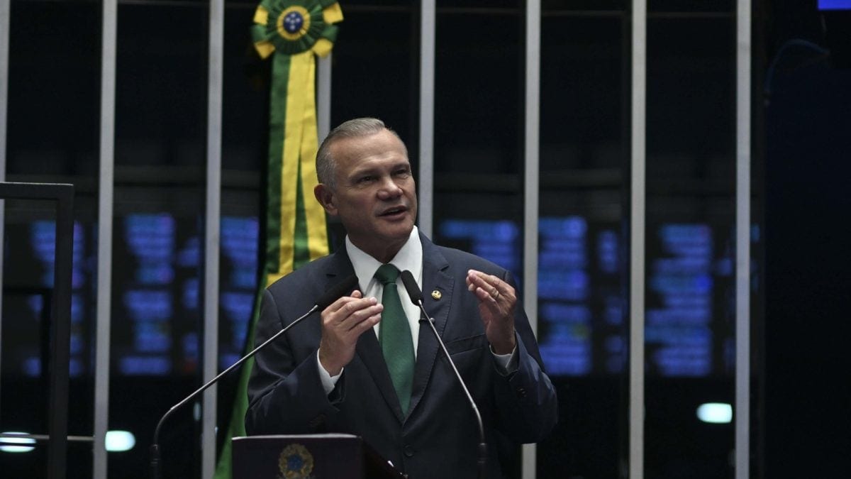 PL deve liberar voto sobre fim da 6 X 1 no Senado