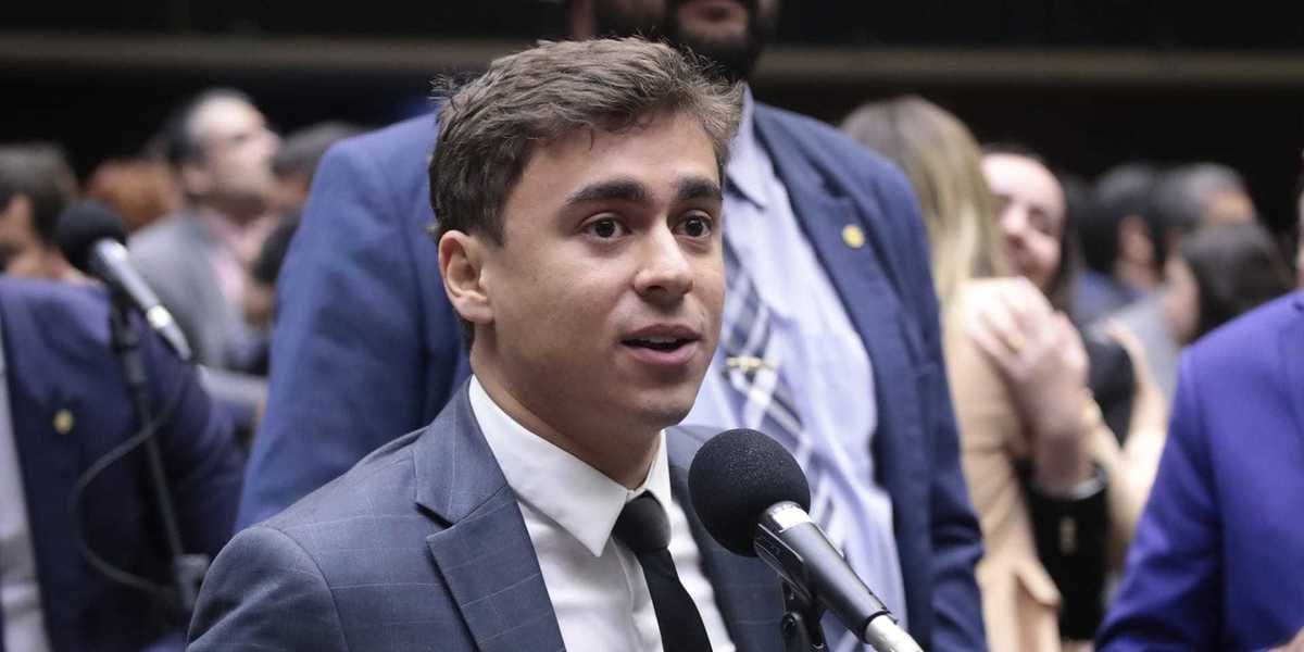 'Destino de Moraes é impeachment e cadeia', diz Nikolas Ferreira