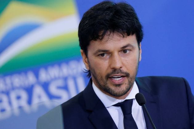 Genro de Silvio Santos e ministro de Bolsonaro: quem é Fábio Faria, intermediário de Vorcaro e Moraes