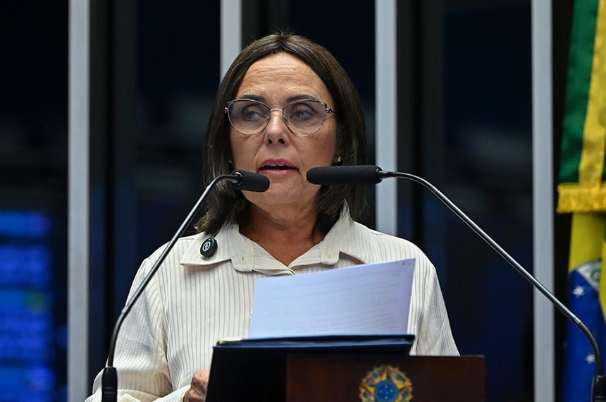 Lourdinha Pereira pede mais mulheres nos espaços de decisão