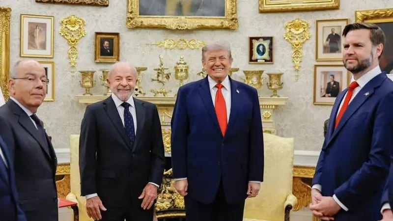 Lula e Trump conversaram 1h20 e Trump se dispôs a reabrir negociação sobre tarifas