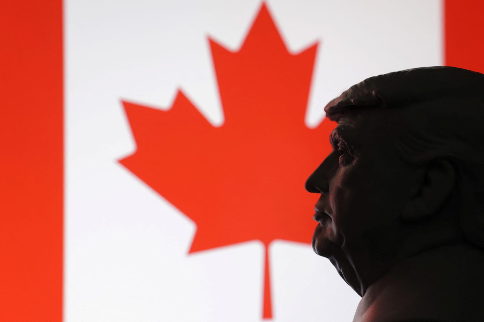 EUA fazem mudanças em lista de produtos canadenses sujeitos a tarifas de 50%