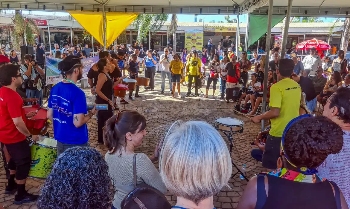 2ª Parada do Orgulho da Pessoa com Deficiência ocorre neste sábado (31) em Brasília