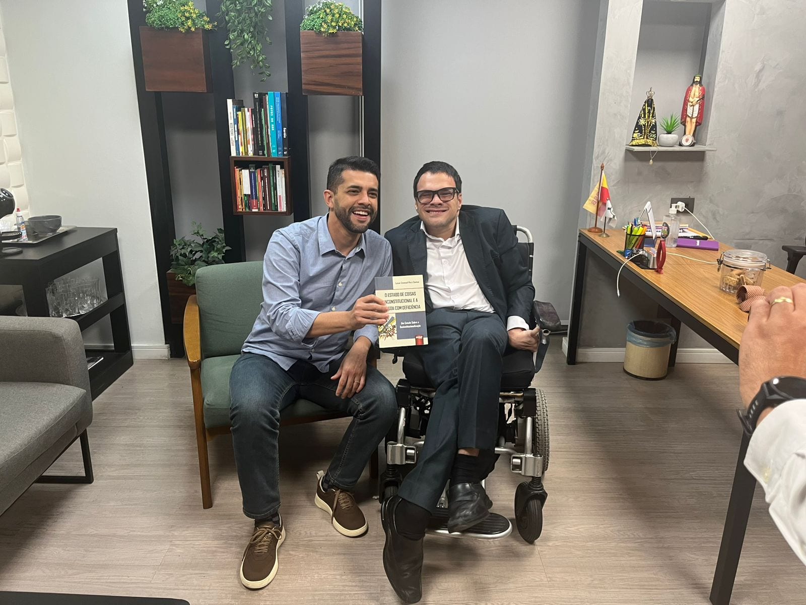 Lucas Dantas recebe Caio França em agenda por inclusão e cannabis medicinal